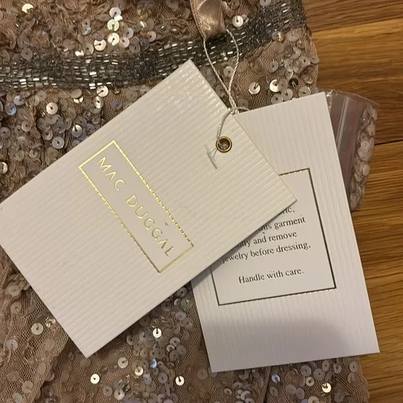 NWT Mac Duggal Nude Sequin Gown - Picture 5 of 6